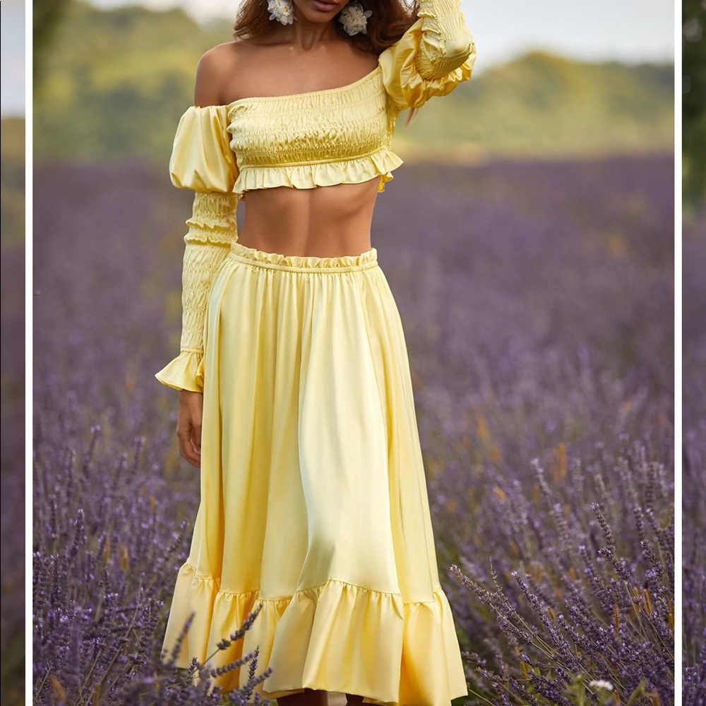 Yellow skirt set/ only worn once for two hours